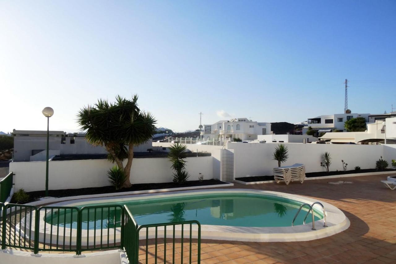 Apartment Los Zafiros In Puerto Del Carmen Aircond & Wifi & Dishwasher Tias Exterior photo