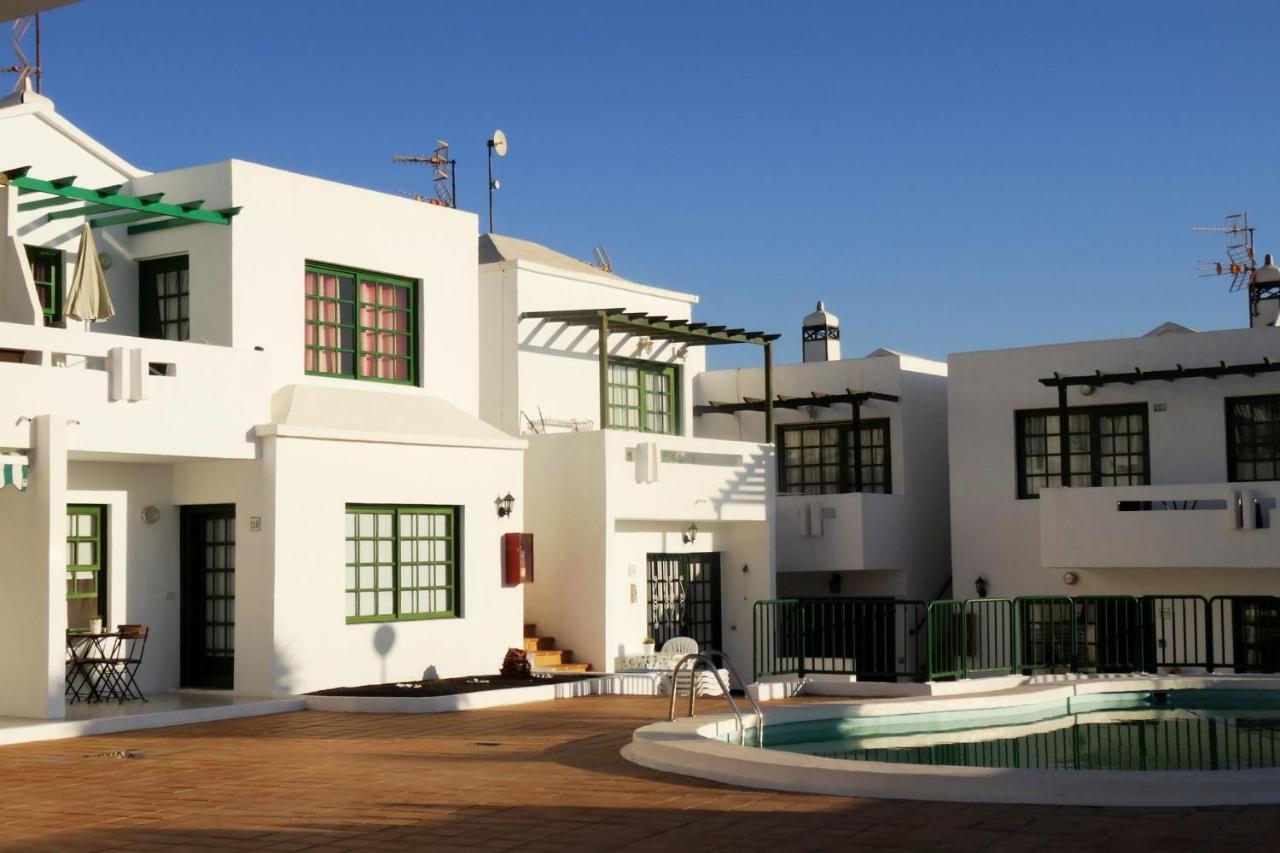 Apartment Los Zafiros In Puerto Del Carmen Aircond & Wifi & Dishwasher Tias Exterior photo