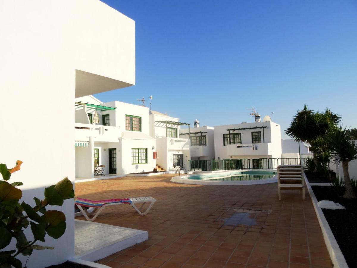 Apartment Los Zafiros In Puerto Del Carmen Aircond & Wifi & Dishwasher Tias Exterior photo