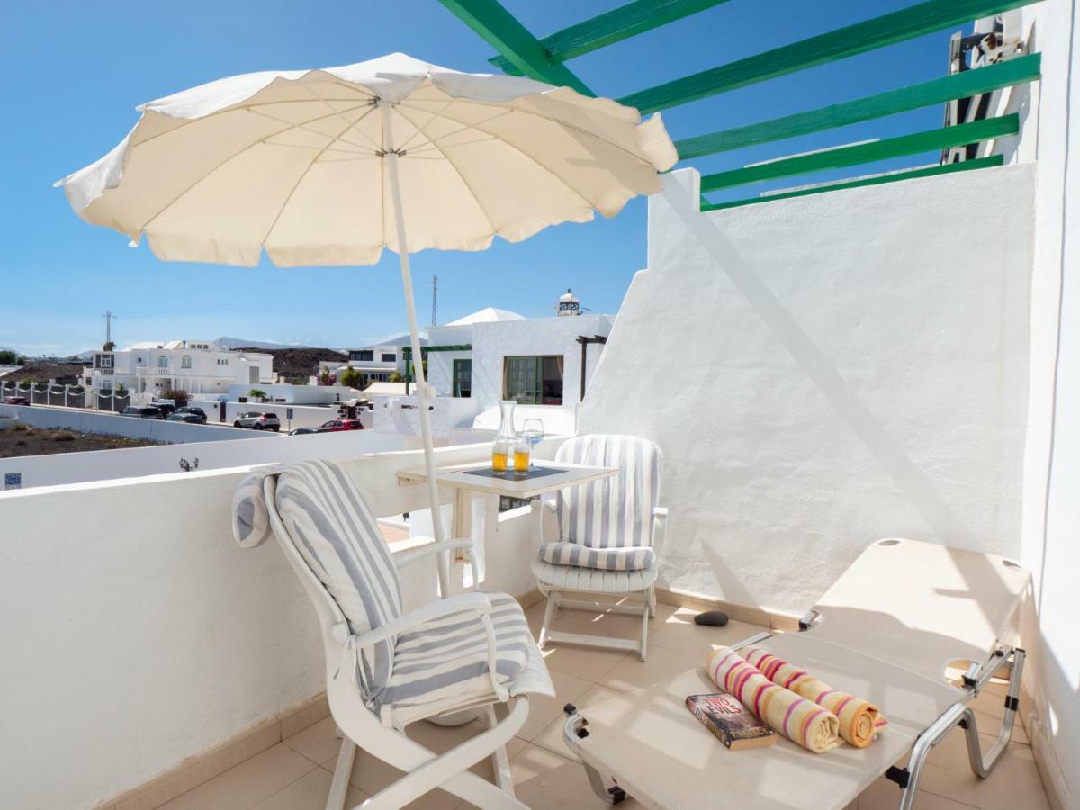 Apartment Los Zafiros In Puerto Del Carmen Aircond & Wifi & Dishwasher Tias Exterior photo