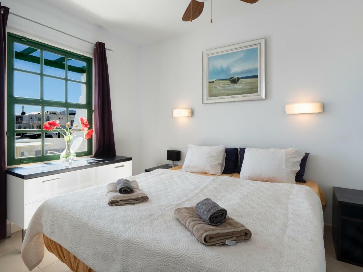 Apartment Los Zafiros In Puerto Del Carmen Aircond & Wifi & Dishwasher Tias Exterior photo